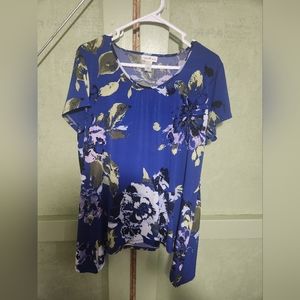 Womens floral top